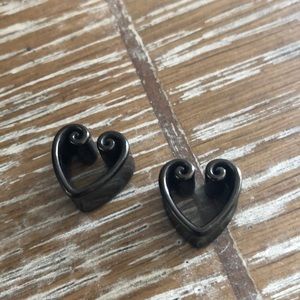 Heart gauges body jewelry